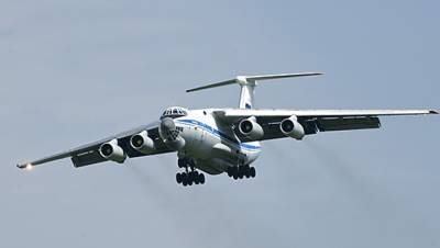 Самолет московских спасателей прилетит в Казань для эвакуации пострадавших