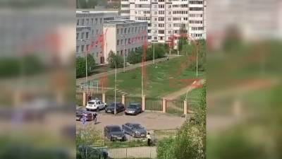 Пресс-служба Минниханова опровергла данные о двух стрелках в казанской гимназии