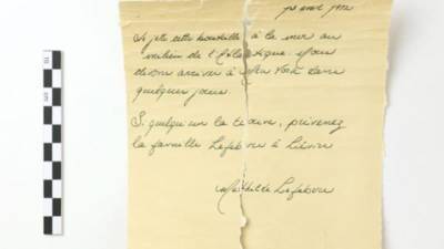 Найдена бутылку с письмом, которая скорее всего сброшена с «Титаника»