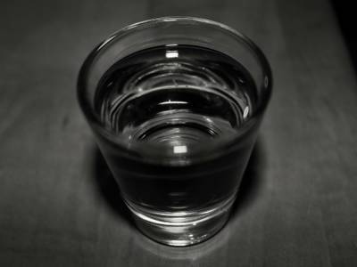 Нарколог назвала признаки формирования алкогольной зависимости