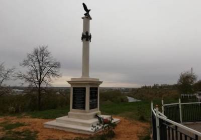 В Лебедяни доделали памятник участникам Первой мировой войны