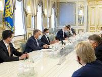 Зеленский обсудил евроинтеграционные стремления Украины с представителями Бенилюкса