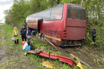 Автобус Москва – Донецк вылетел в кювет на трассе
