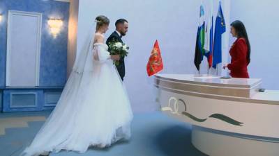 Вести. В Белгороде на Красную горку заключили брак 22 пары