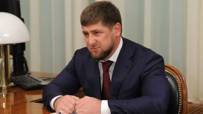 Глава Чечни высказался о напавшем на школу в Казани стрелке