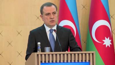 В Баку заявили, что Азербайджан выполнил обязательства по передаче Армении пленных