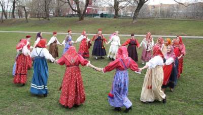 В Твери откроется выставка традиционного костюма московской студии «Русские начала»