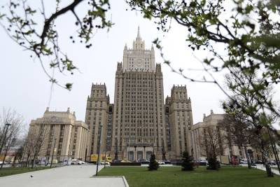 Россия объявила сотрудника посольства Румынии персоной нон грата