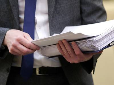 Депутат Вишневский попросил прокуратуру проверить законность принуждения бюджетников к праймериз «Единой России»