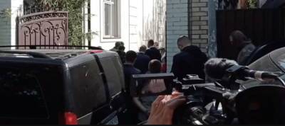 В Киеве пытаются арестовать Медведчука