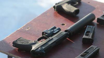 Росгвардия проработает новые правила оборота оружия после стрельбы в казанской школе