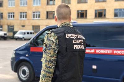 СК опроверг информацию о взрывном устройстве внутри школы в Казани