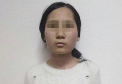 В Волгоградской области загадочно пропала школьница. Через неделю ее нашли в торговом центре в 300 км от дома