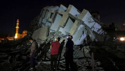 Армия Израиля уничтожила жилой дом в секторе Газа