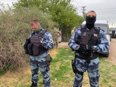Террорист в Симферополе открыл стрельбу по ФСБ и был уничтожен