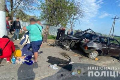 Под Одессой в крупном ДТП пострадали четыре человека
