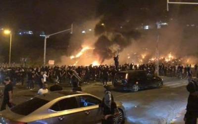 Пригород Тель-Авива охватили беспорядки