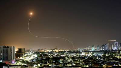 Биньямин Нетаньяху - Исмаил Хания - Сирены воздушной тревоги снова сработали в Тель-Авиве - gazeta.ru - Тель-Авив - Reuters