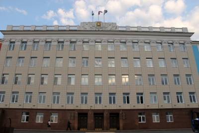 Мэр Уфы начал оперативное совещание с минуты молчания в память о трагедии в Казани