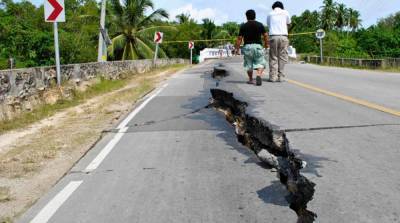 Возле Филиппин произошло мощное землетрясение