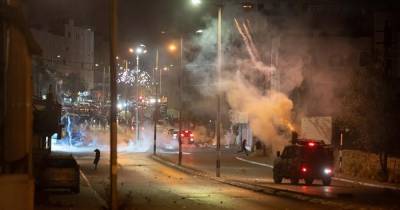 В израильском городе Лод введено чрезвычайное положение из-за столкновений арабов и евреев (ВИДЕО) - dsnews.ua - Израиль - Палестина - Лод