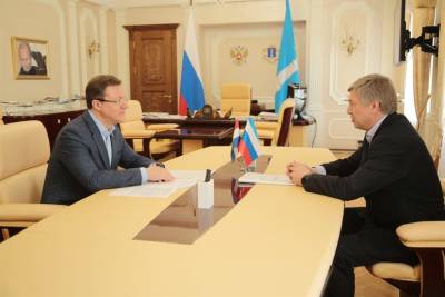 Алексей Русских провёл встречу с губернатором Самарской области Дмитрием Азаровым