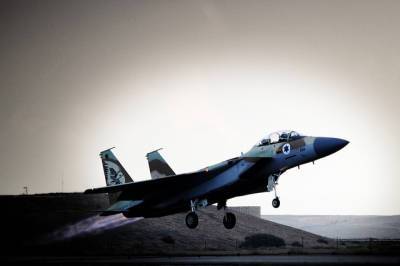 80 самолетов атакуют боевиков в Газе