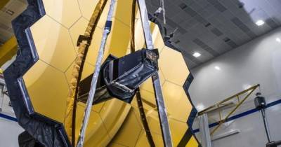 Размером с теннисный корт. NASA готовит к запуску самый мощный космический телескоп (видео)