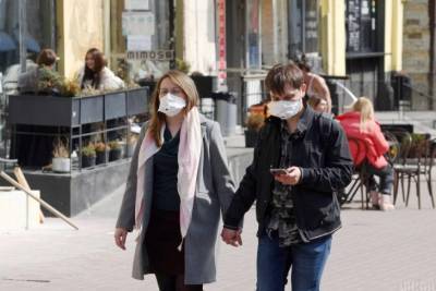 Шмыгаль: в Украине седьмую неделю подряд снижается уровень заболеваемости коронавирусом