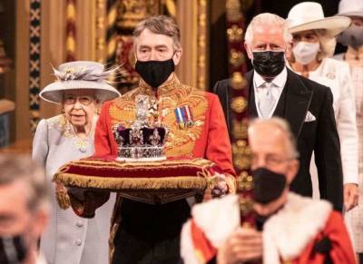 Принц Чарльз сократит количество членов королевской семьи