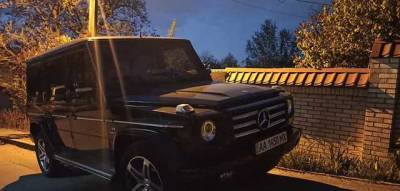 В Киеве авто Медведчука пытались эвакуировать за неправильную парковку