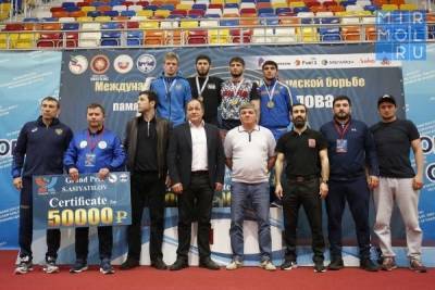 Спорт онлайн: «Ростелеком» в Дагестане выступил партнером международного турнира по греко-римской борьбе