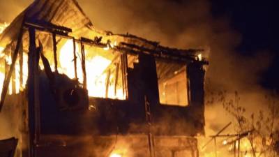 Девочка погибла на пожаре в Севастополе - фото