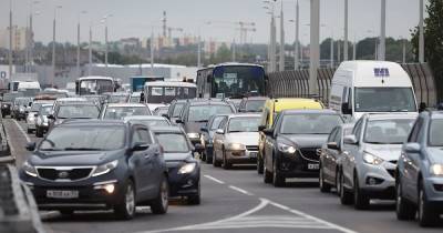 В Калининграде три водителя лишились машин из-за 724 неоплаченных штрафов за нарушение ПДД