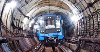 Мобильная связь 4G начала работать на всех станциях киевского метро