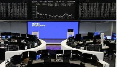 Акции Европы растут после обвала накануне, дорожают бумаги Commerzbank