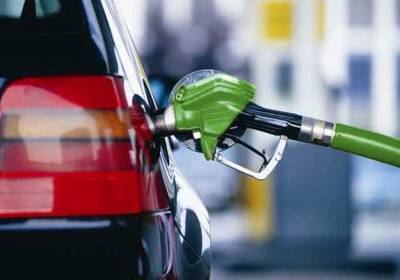 Теперь повышение цен на бензин надо декларировать — Кабмин