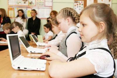 После трагедии в Казани в школах Костромской области усилены меры безопасности