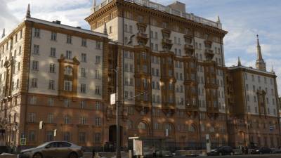СMИ: Россия высылает пресс-секретаря американского посольства
