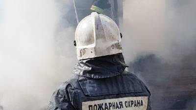 Сотрудники МЧС оперативно справились с пожаром в центре Петербурга
