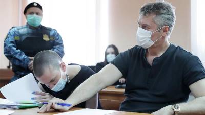 Бывшего мэра Екатеринбурга Евгения Ройзмана арестовали на девять суток