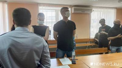 Евгений Ройзман получил еще девять суток ареста за организацию митинга 21 апреля (ФОТО)