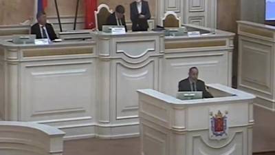 ЗакС Петербурга одобрил законопроект о трехдневном и придомовом голосовании