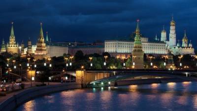 Отвагу учителей казанской школы высоко оценили в Кремле