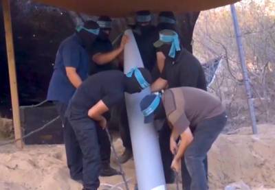 ХАМАС выпустил 50 ракет в направлении Ашдода, ракета попала в стадион Ашкелона