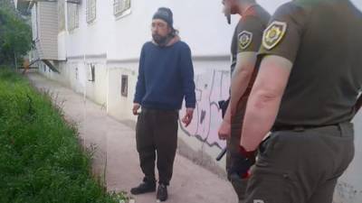 Мастурбировал под окнами домов: под Одессой задержали серийного онаниста – видео