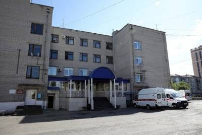 Лариса Кокорина - Медики Курганской БСМП заявили о срыве договоренностей по зарплате после визита Кокориной - znak.com - Курган