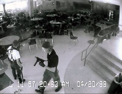 Беги, прячься, дерись: в школу ворвался человек с оружием – что делать, чтобы выжить?
