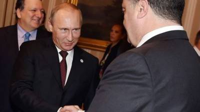 Порошенко подал в суд на журналиста за утверждение о «сговоре с Путиным»