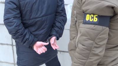 ФСБ: задержанный за угрозу подрыва школы в Крыму сознался в содеянном